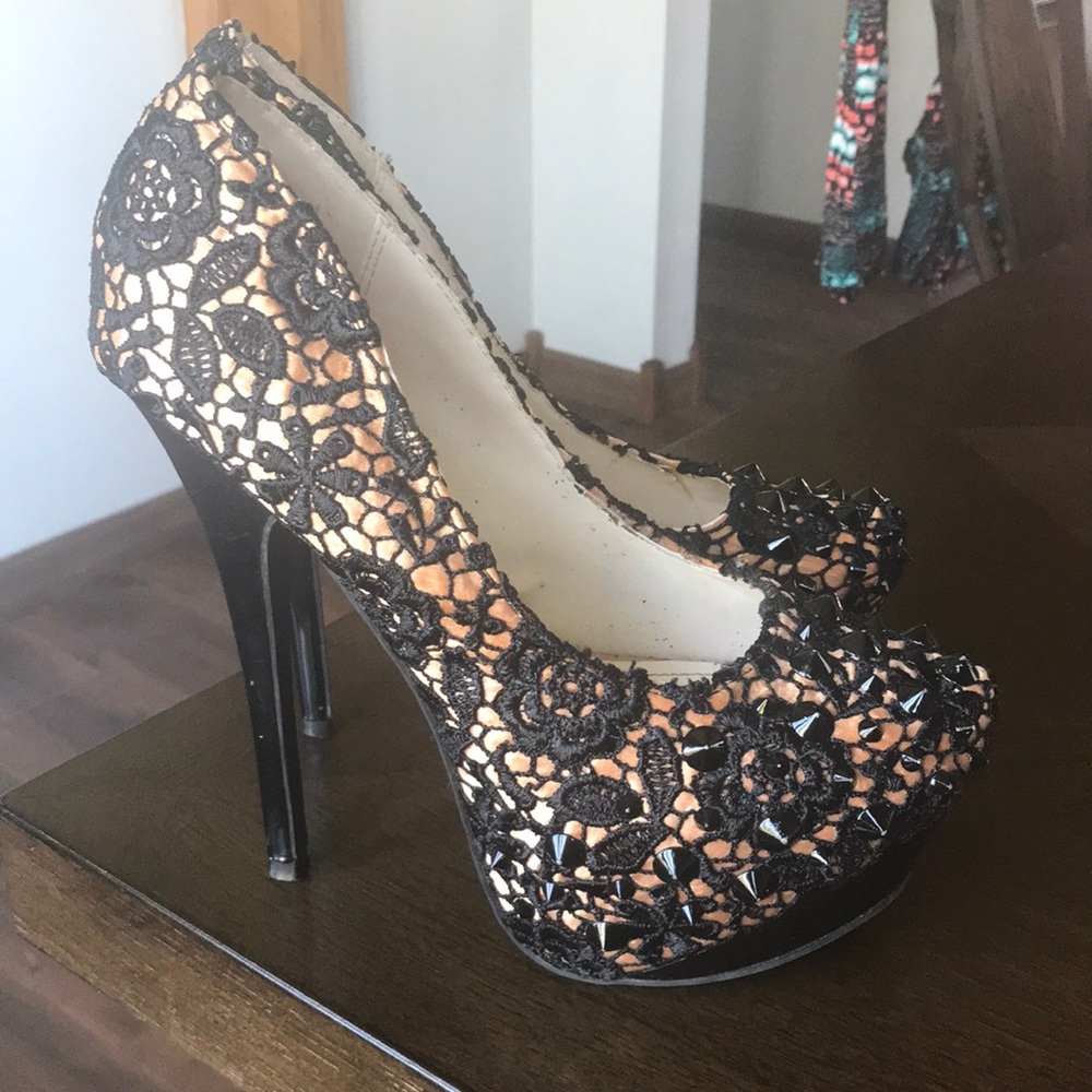 Studded Pumps